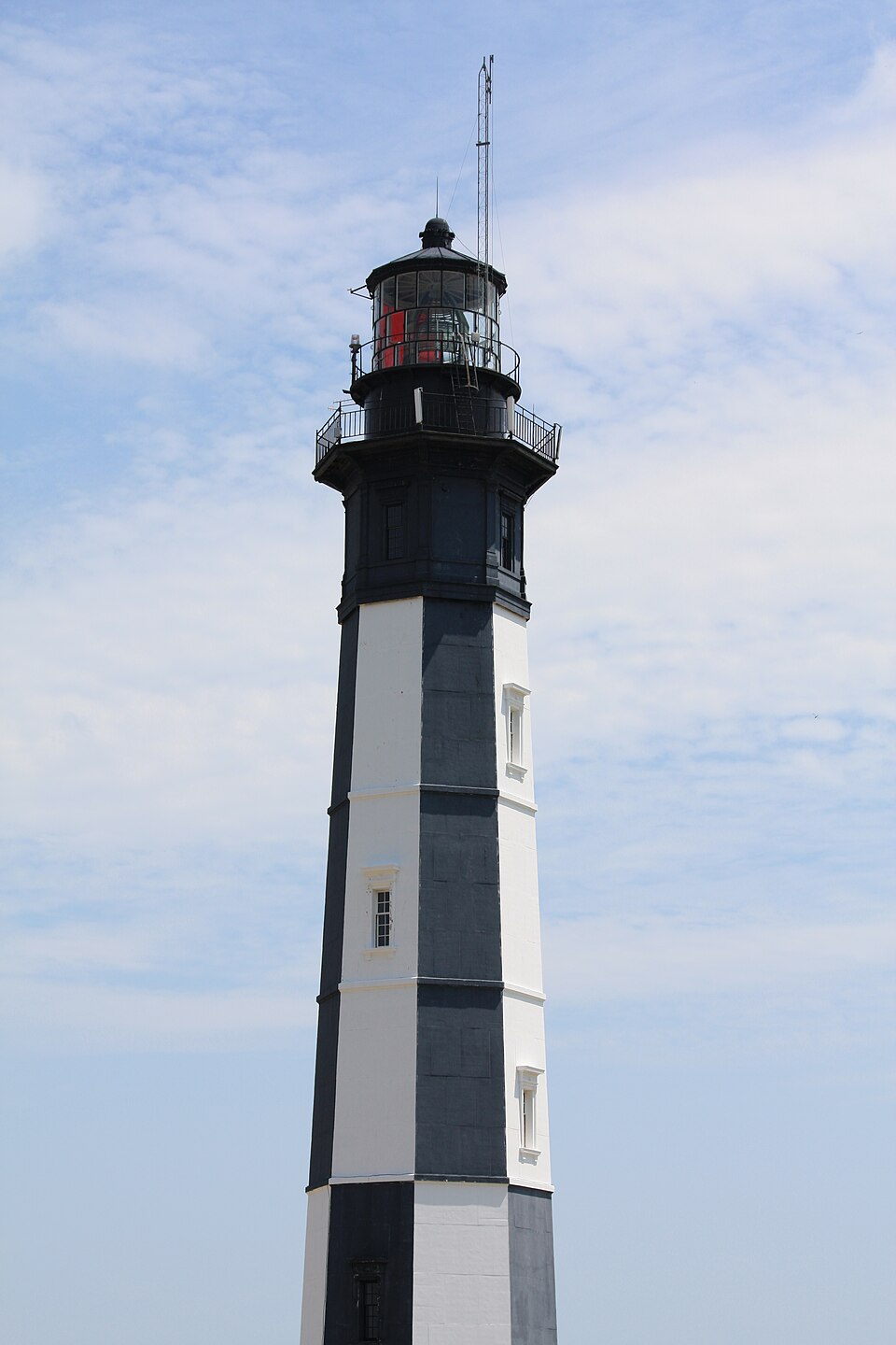 Cape Henry Lighthouse at Fort Story, Virginia Beach (2009).
