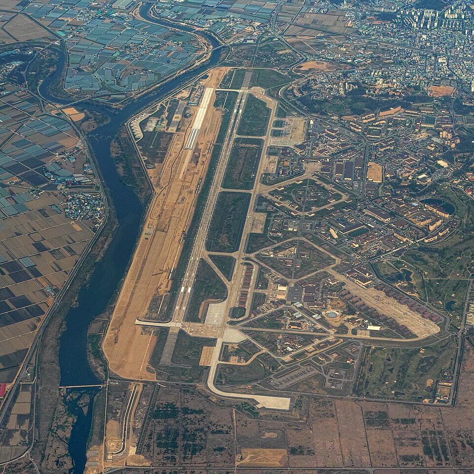 Osan Air Base (2014).