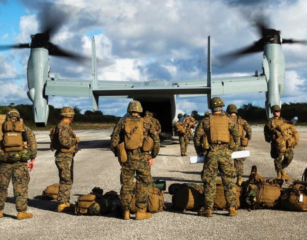r2 Marine Corp Fraternization